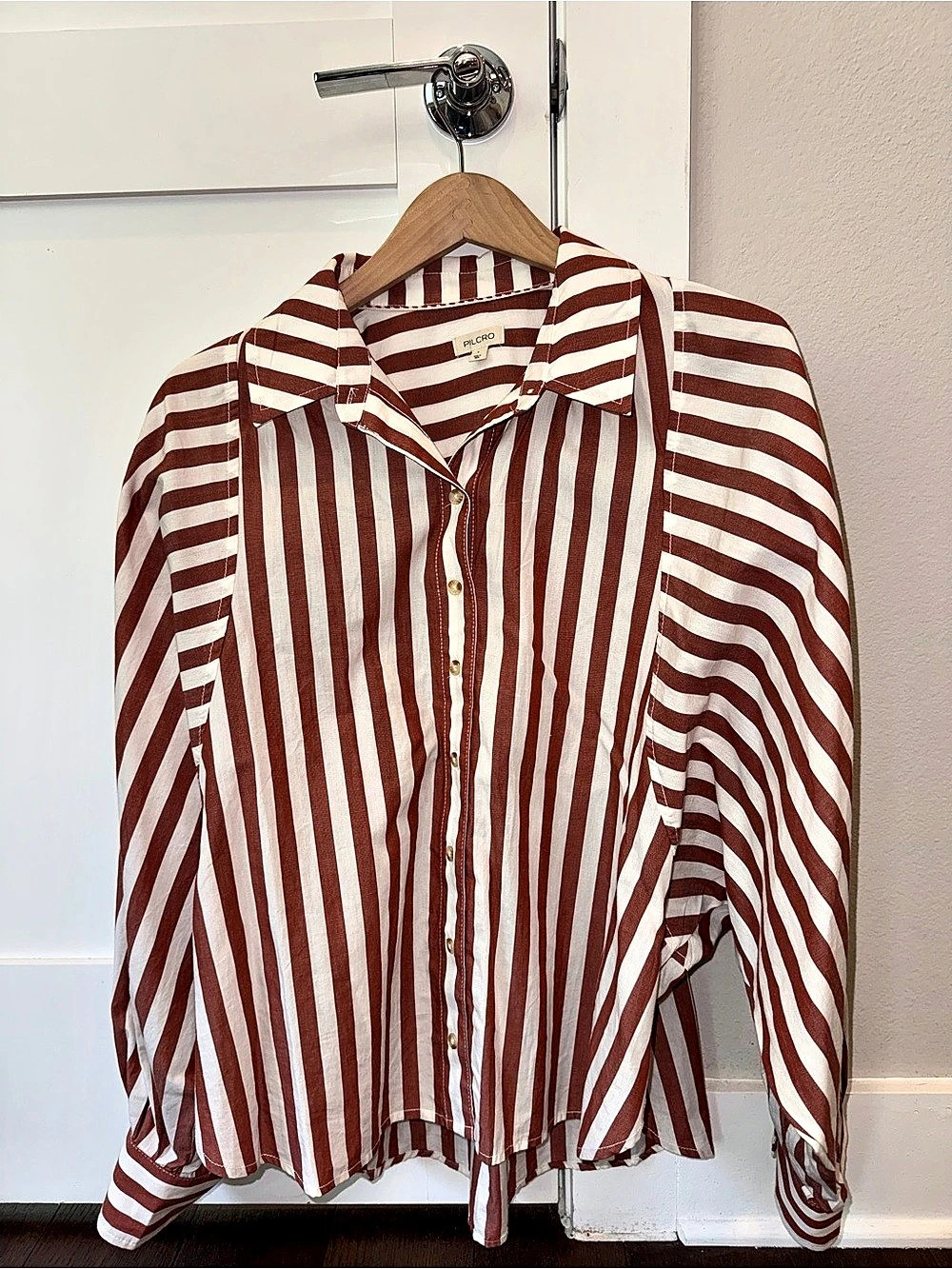 Anthropologie PILCRO Striped Button Down in Red & White Like New Size L